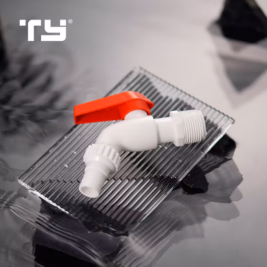 Consegna veloce Rubinetto in plastica PVC Rubinetto da cucina Acqua Rubinetto per bagno Rubinetto per lavello Miscelatore singolo Maniglia rossa